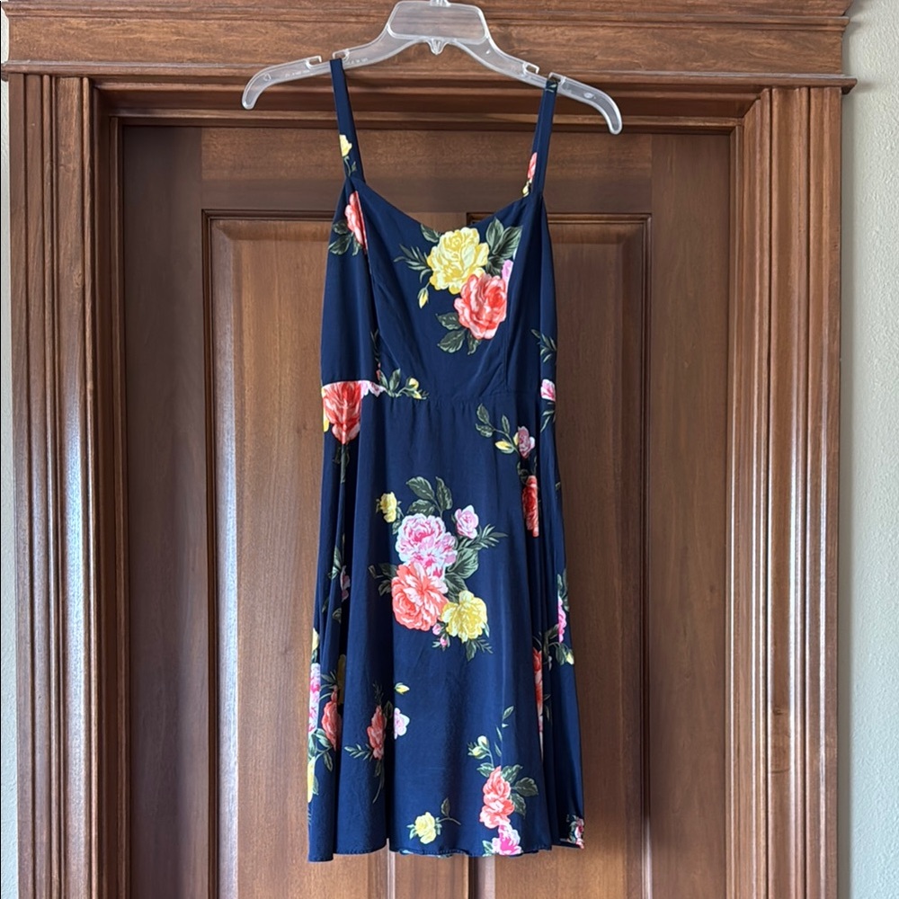 Old Navy Navy Floral Dress